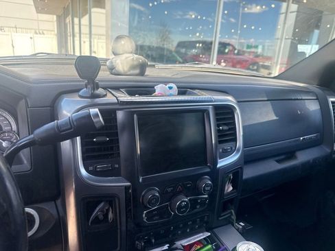 Used 2017 RAM 3500 Laramie Longhorn RWD image 13