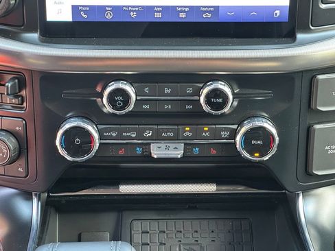 Used 2023 Ford F150 Raptor w/ Raptor 37 Performance Package AWD/4WD image 16