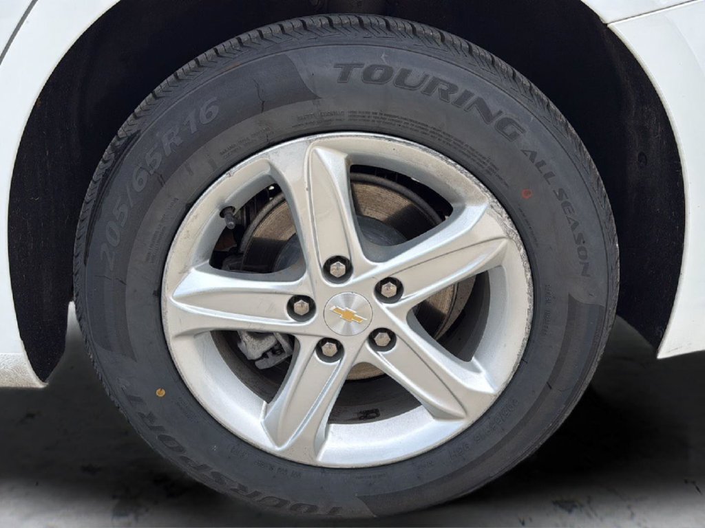 Used 2024 Chevrolet Malibu LT FWD image 7
