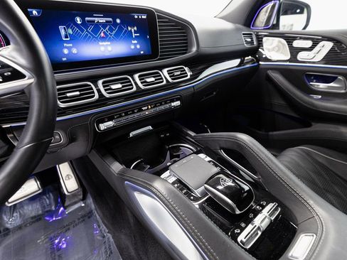 Used 2024 Mercedes-Benz Maybach GLS 600 4MATIC image 15