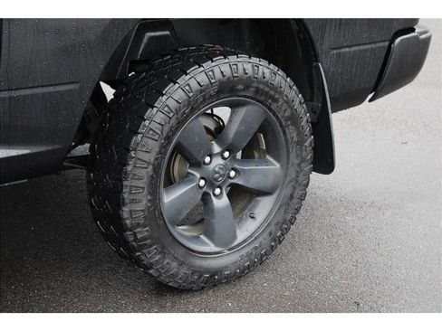 Used 2018 RAM 1500 Express w/ Wheel & Sound Group image 6