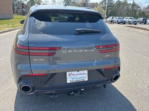 Used 2023 Genesis GV70 3.5T Sport w/ Sport Prestige Package image 8