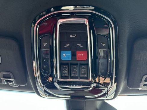 Used 2023 Jeep Grand Cherokee Summit w/ Adv Protech Group IV image 57