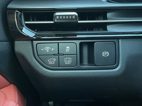 New 2026 Kia Sportage SX Prestige image 13