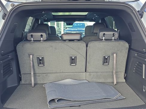 New 2026 Chevrolet Traverse Z71 image 9