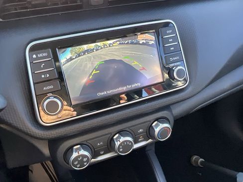 Certified 2025 Nissan Kicks Play S image 35