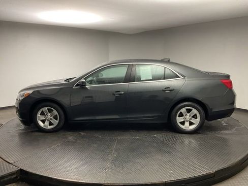 Certified 2016 Chevrolet Malibu LT FWD image 4
