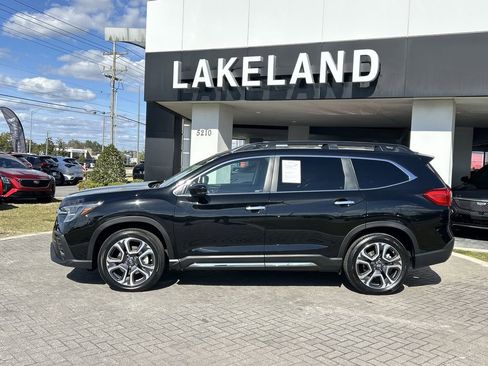 Certified 2025 Subaru Ascent Touring w/ Popular Package #2 image 3