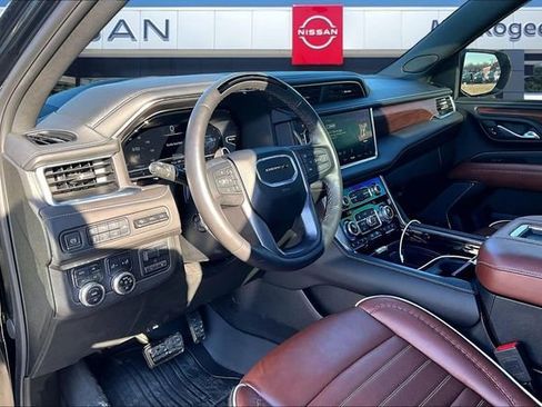 Used 2024 GMC Yukon XL Denali Ultimate image 14