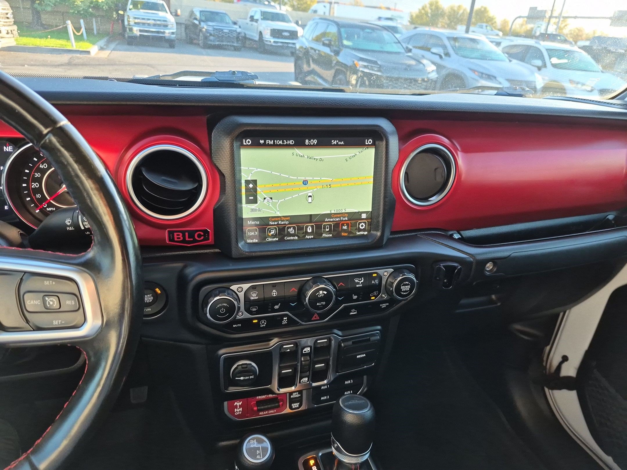Used 2022 Jeep Gladiator Rubicon w/ LED Lighting Group AWD/4WD image 28