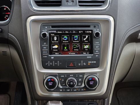 Used 2016 GMC Acadia Denali image 24