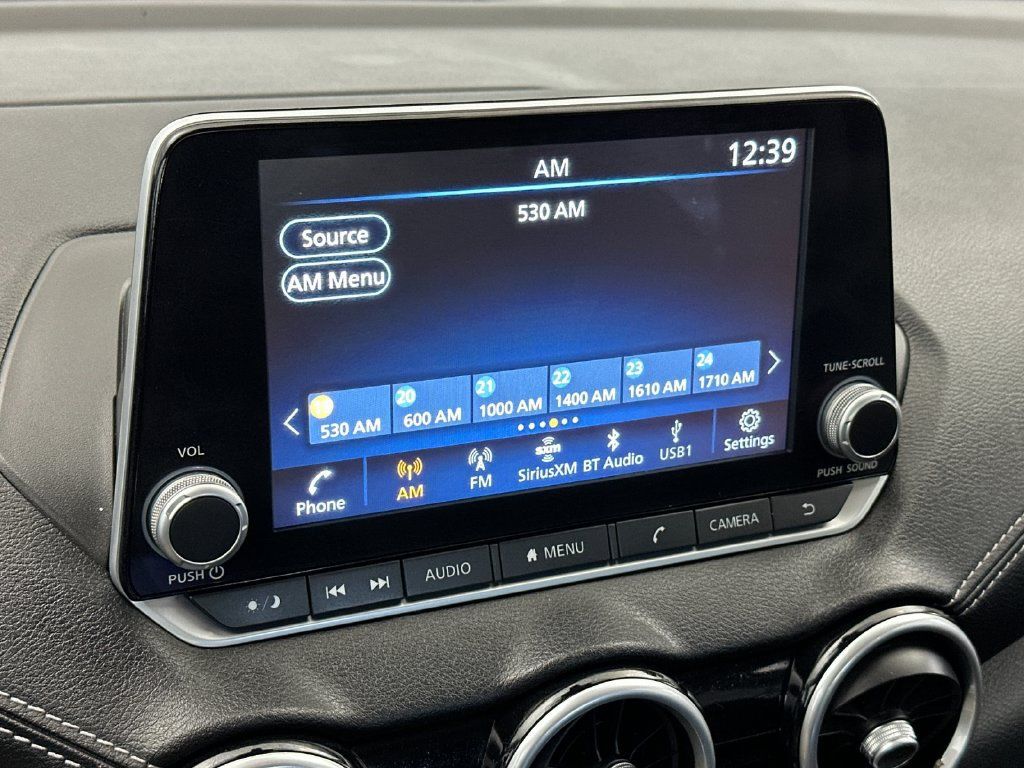 Used 2025 Nissan Sentra SV FWD image 16