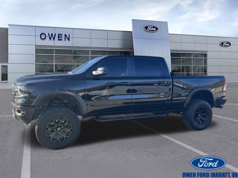 Used 2020 RAM 1500 Big Horn AWD/4WD image 1
