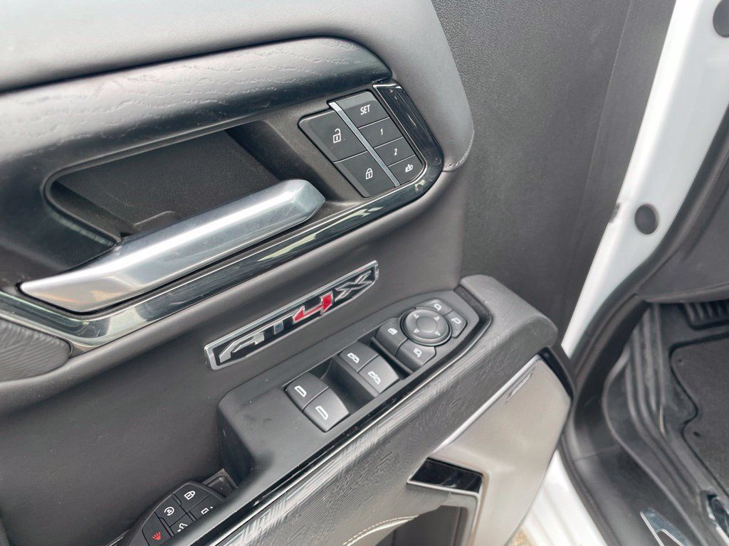 Used 2024 GMC Sierra 1500 AT4X AWD/4WD image 18