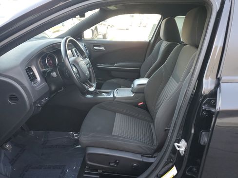 Used 2023 Dodge Charger SXT image 10