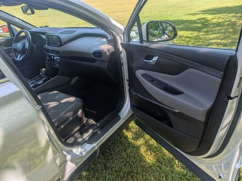 Used 2020 Hyundai Santa Fe SEL w/ Convenience Package image 28