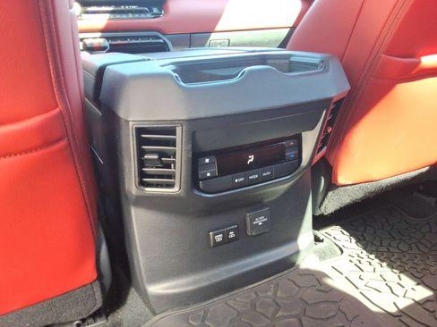 Used 2025 Toyota Sequoia TRD Pro AWD/4WD image 25