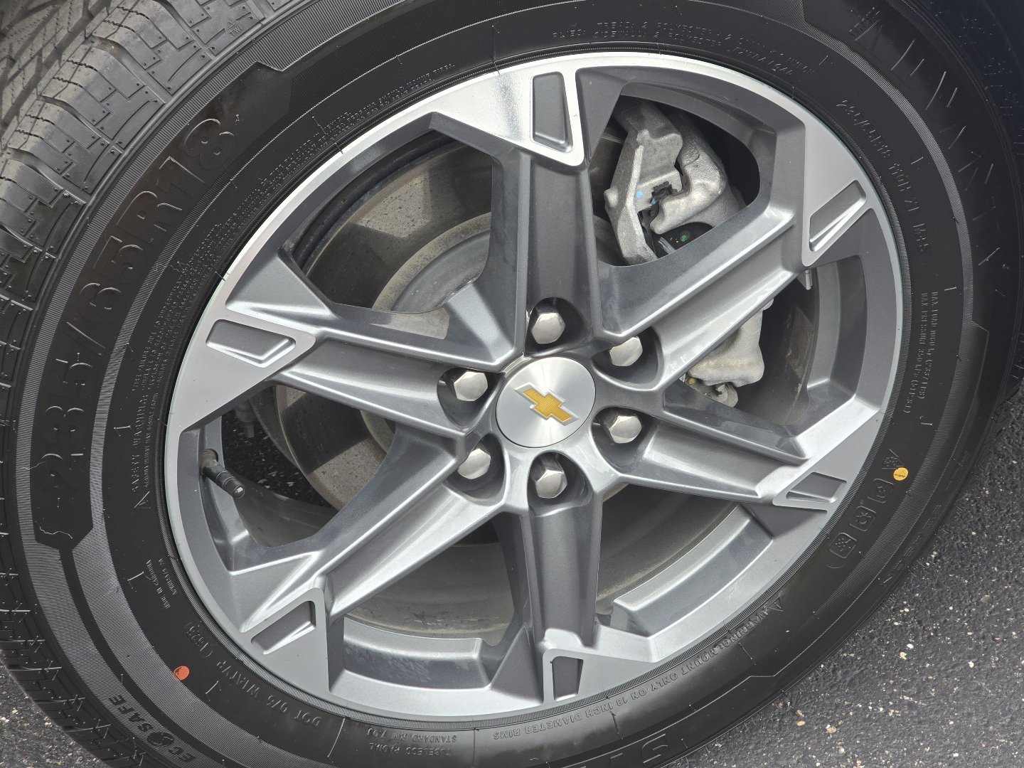 Used 2025 Chevrolet Blazer LT FWD image 14