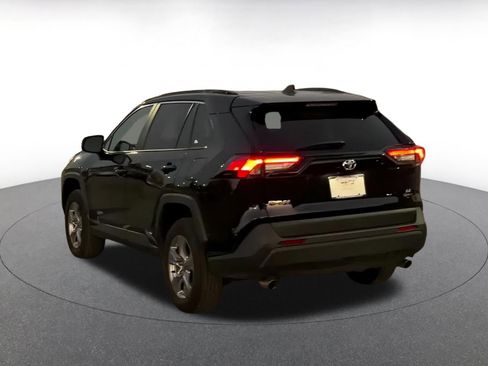Used 2025 Toyota RAV4 LE image 11