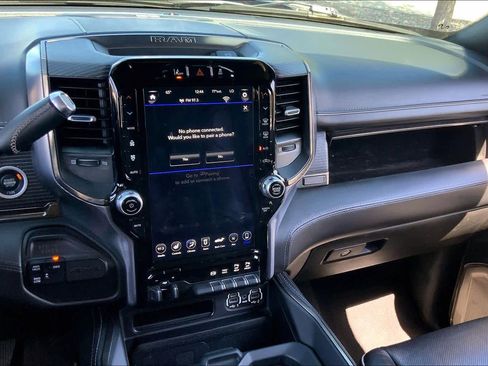 Used 2021 RAM 2500 Limited image 7