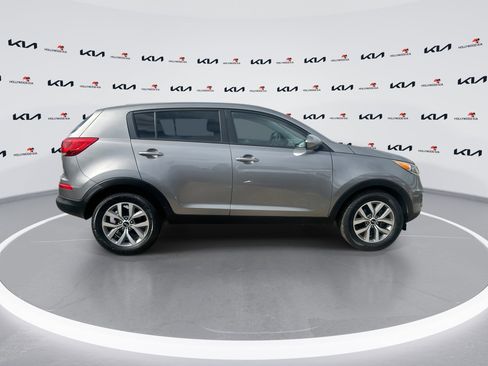 Used 2015 Kia Sportage LX image 9