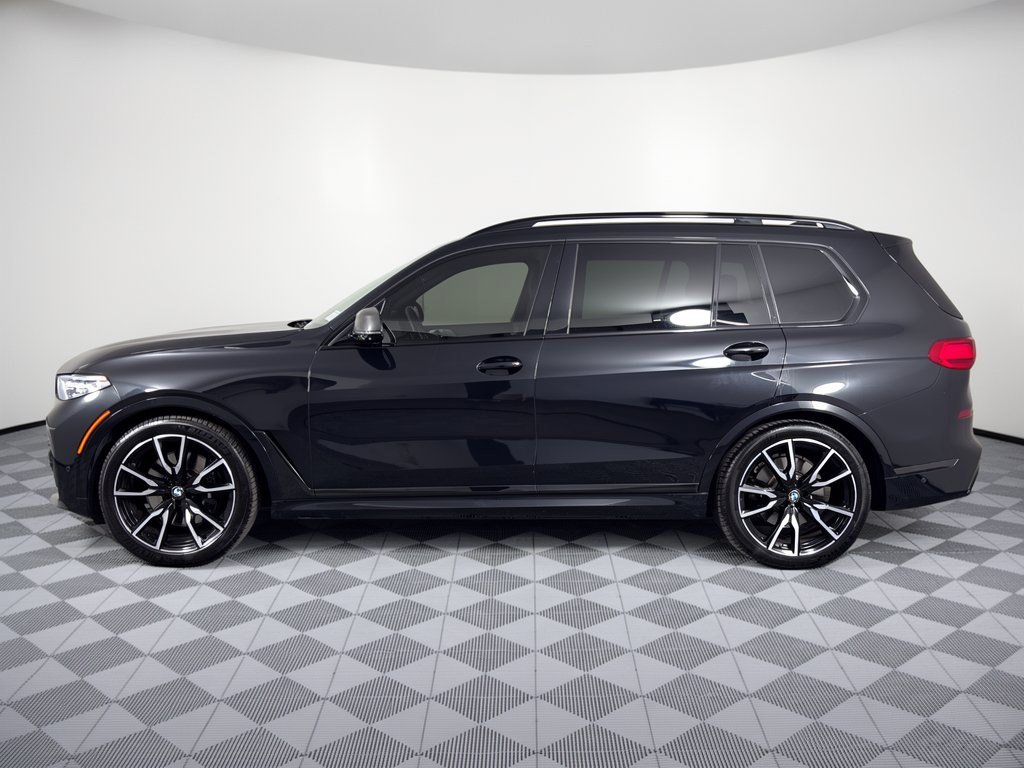 Used 2021 BMW X7 xDrive40i w/ M Sport Package AWD/4WD image 2