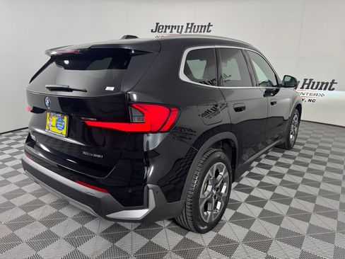 Used 2023 BMW X1 xDrive28i w/ Convenience Package AWD/4WD image 7