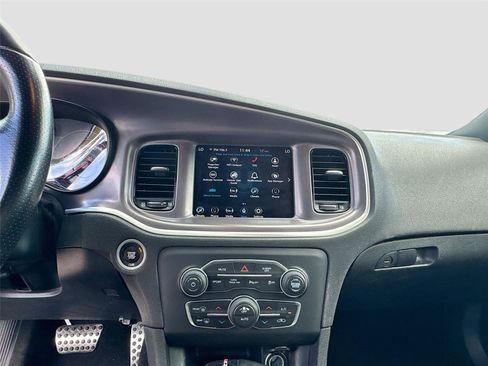 Used 2020 Dodge Charger GT w/ Blacktop Package image 9
