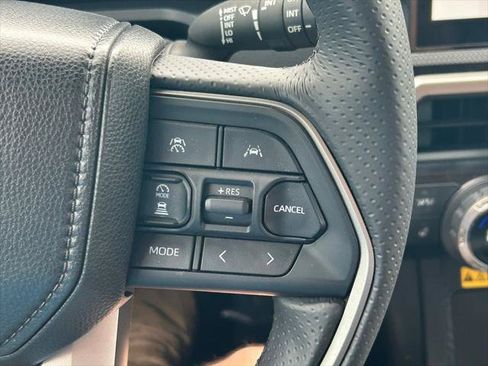 Certified 2026 Toyota 4Runner Limited AWD/4WD image 43