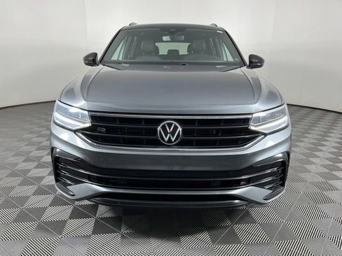 Used 2023 Volkswagen Tiguan SE R-Line FWD image 5