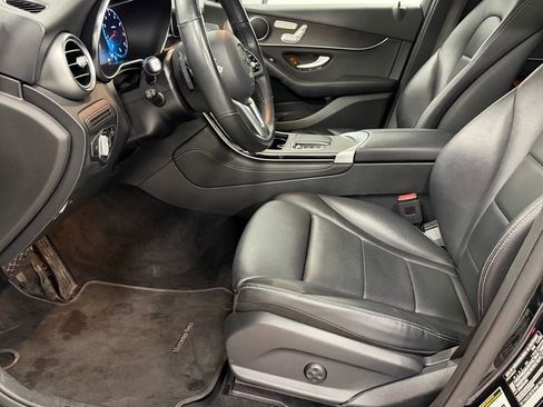 Used 2021 Mercedes-Benz GLC 300 GLC 300 image 13
