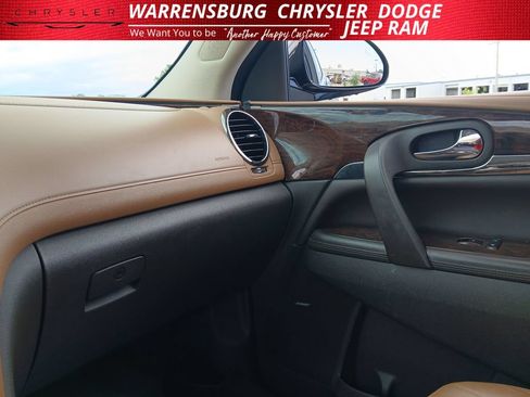 Used 2017 Buick Enclave Premium w/ Experience Buick Package AWD/4WD image 24