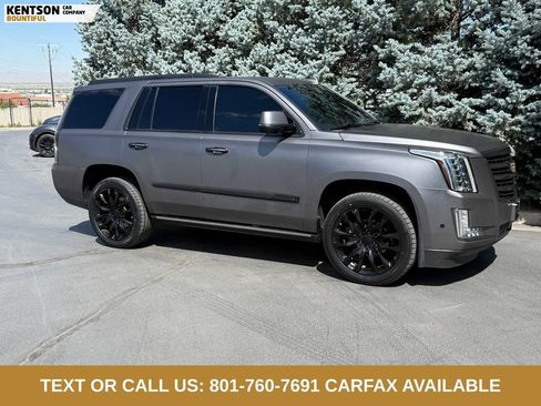 Used 2018 Cadillac Escalade Platinum AWD/4WD image 10