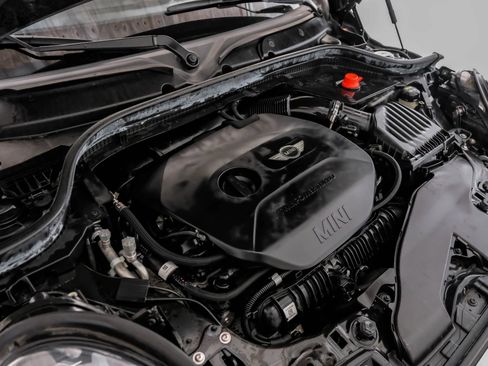 Used 2019 MINI Cooper S image 46