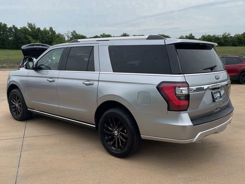 Used 2021 Ford Expedition Max Limited RWD image 2