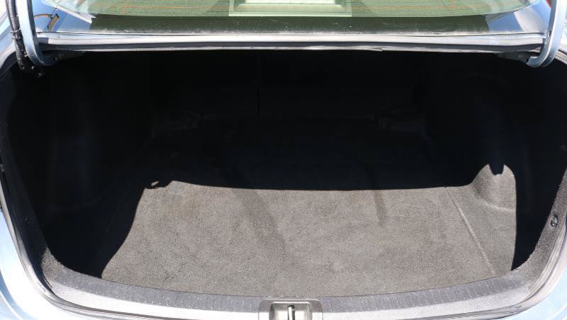 Used 2022 Toyota Corolla LE FWD image 19