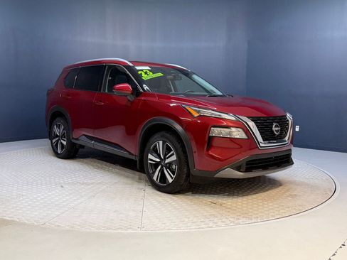 Used 2023 Nissan Rogue SL w/ SL Premium Package image 7