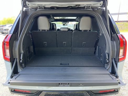 New 2026 Ford Expedition Platinum AWD/4WD image 27