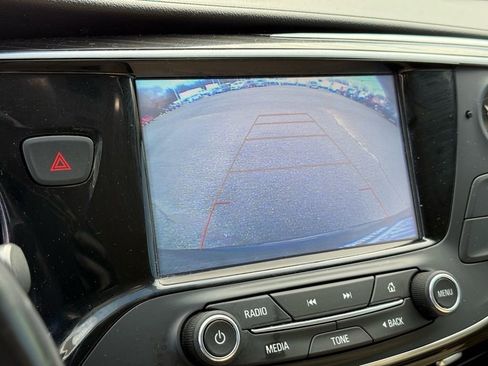 Used 2020 Buick Envision Preferred image 23