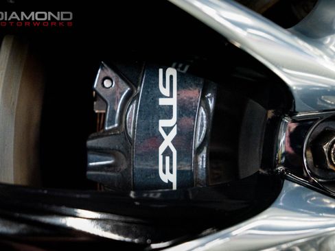 Used 2018 Lexus LC 500 Coupe w/ Sport Package RWD image 40