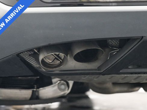 Used 2025 Land Rover Range Rover SE image 24