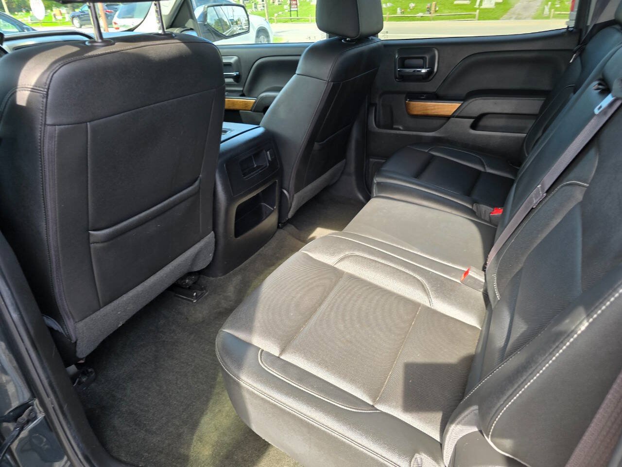Used 2017 Chevrolet Silverado 1500 LTZ w/ LTZ Plus Package AWD/4WD image 24