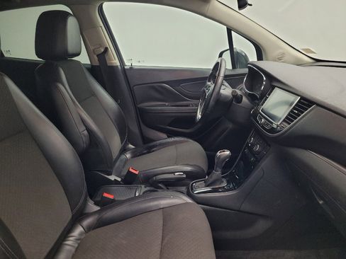 Used 2018 Buick Encore Preferred FWD image 21