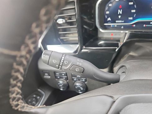 Used 2024 Chevrolet Silverado 1500 LT image 18