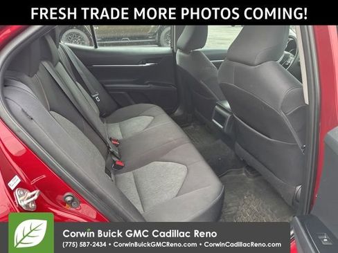 Used 2018 Toyota Camry LE w/ Convenience Package image 9