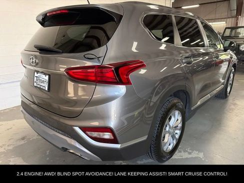 Used 2019 Hyundai Santa Fe SE AWD/4WD image 10