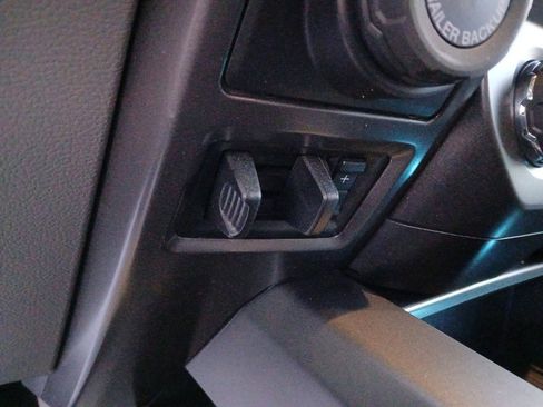 Used 2020 Ford F150 XLT w/ Equipment Group 302A Luxury image 42