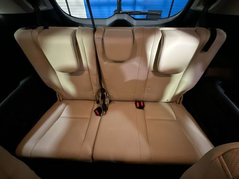 Used 2023 Subaru Ascent Limited image 33