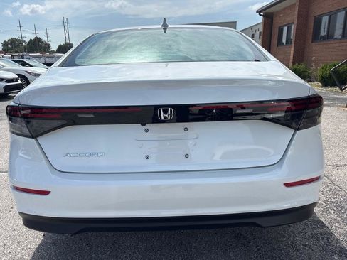 Used 2026 Honda Accord LX image 16