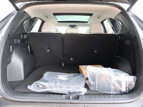 New 2026 Hyundai Tucson Limited image 17